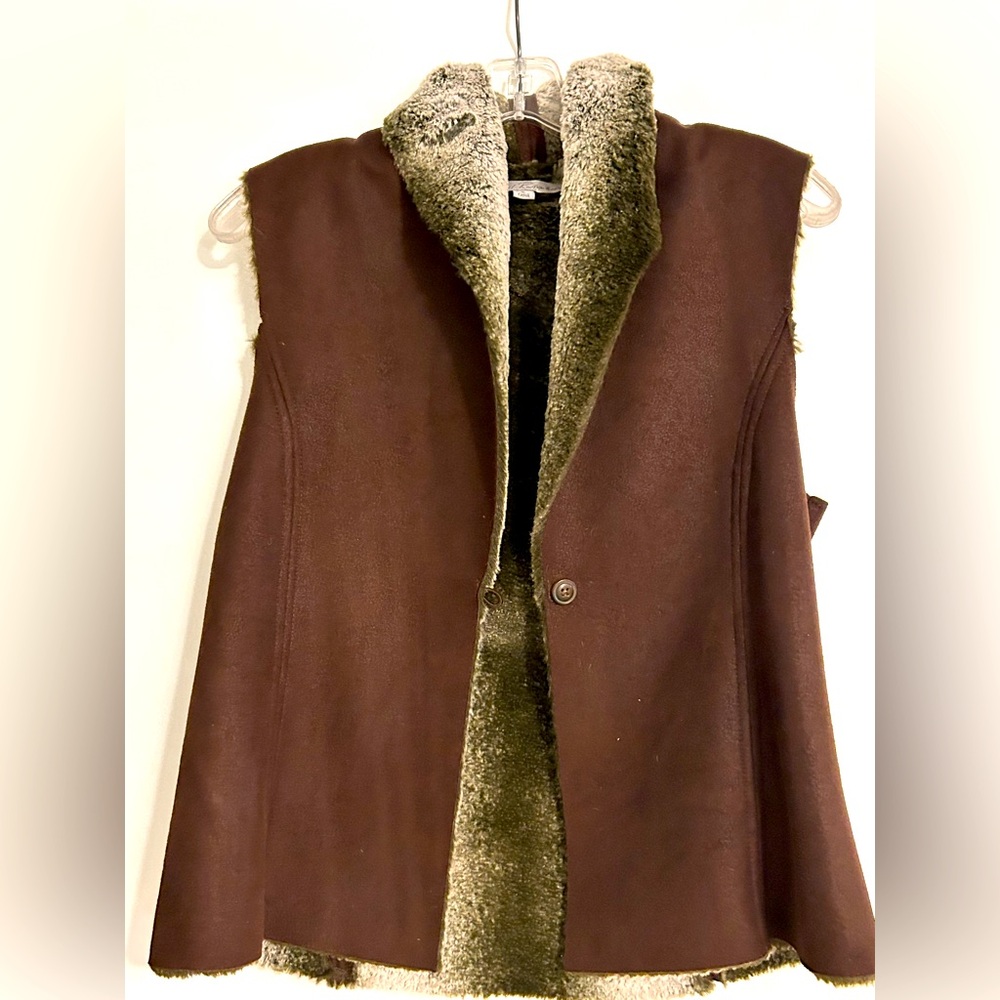 Earl Rutenberg faux shearling vest - size 8